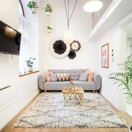 Апартаменты Roomli Boho Chic