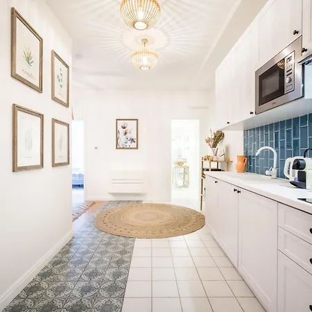 דירה Roomli Boho Chic *