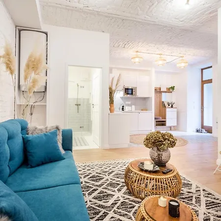 Апартаменты Roomli Boho Chic