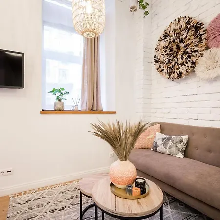 Apartment Roomli Boho Chic