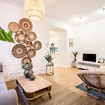 Roomli Boho Chic Apartment