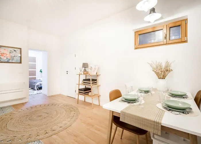 Lägenhet Roomli Boho Chic *
